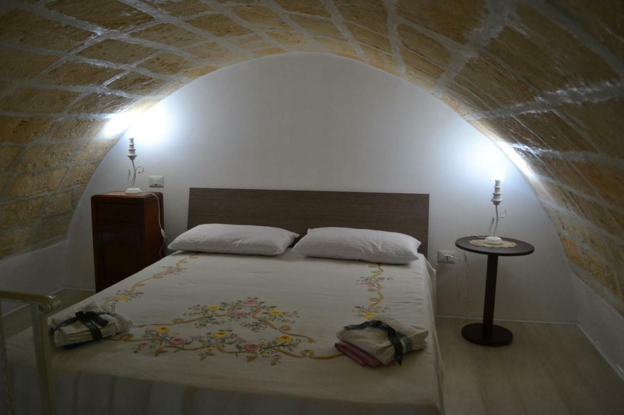 Le Case Di Titina Villa มอตโตลา ภายนอก รูปภาพ