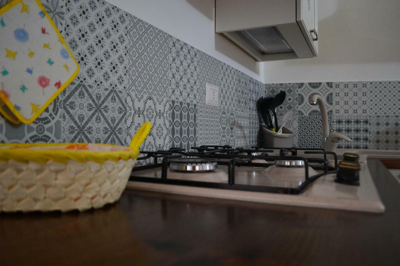 Le Case Di Titina Villa มอตโตลา ภายนอก รูปภาพ